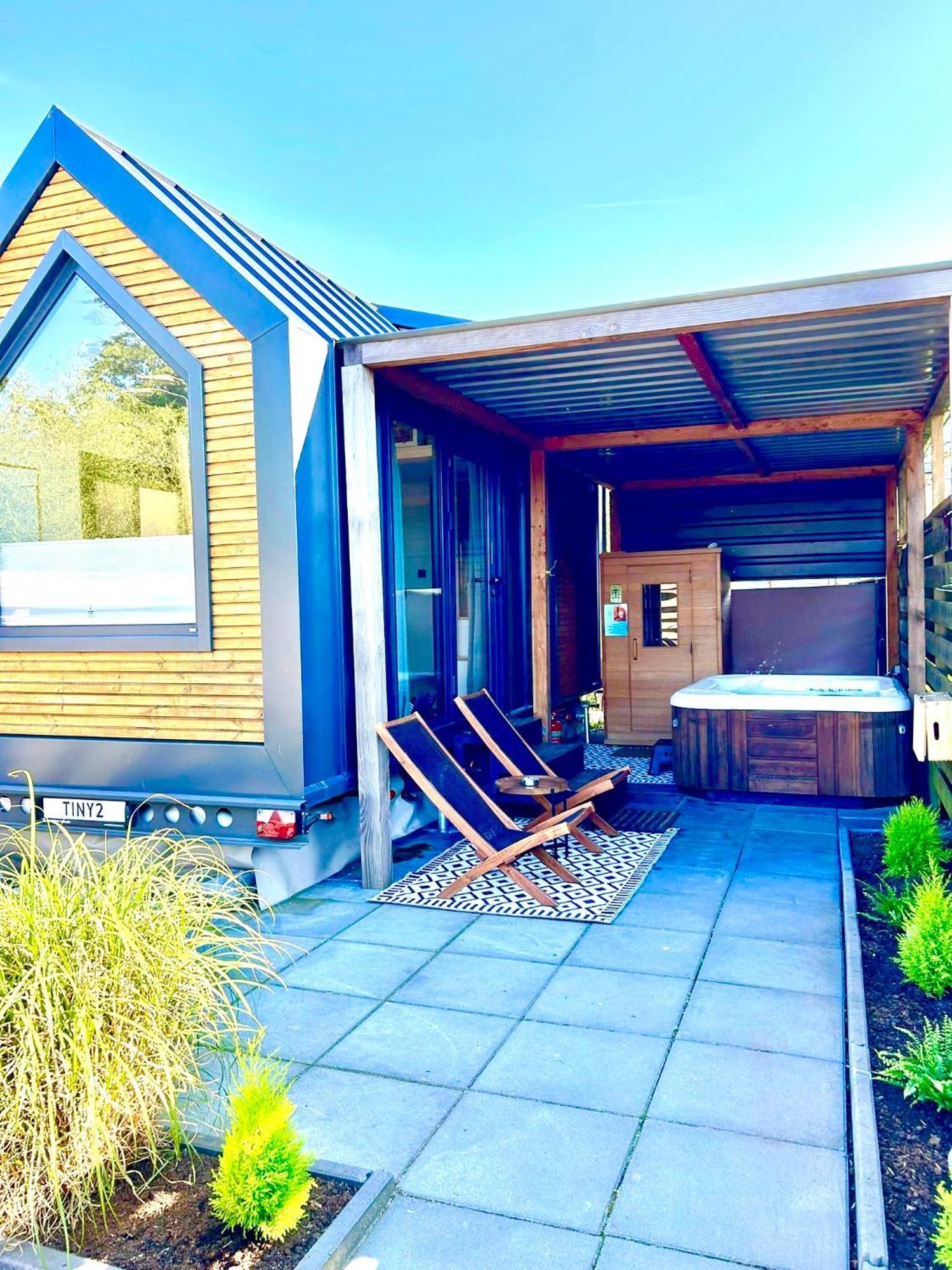 Tiny House With Sauna & Jacuzzi Near Amsterdam Vijfhuizen Exterior foto